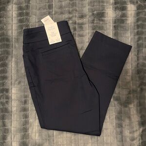 NWT Croft & Barrow Women’s Dark Blue Pants - Straight Mid Rise Size 12P Regular